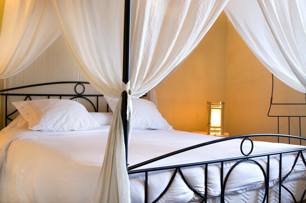 Chambres D'Hotes Jauregia Saint-Etienne-de-Baigorry Ngoại thất bức ảnh
